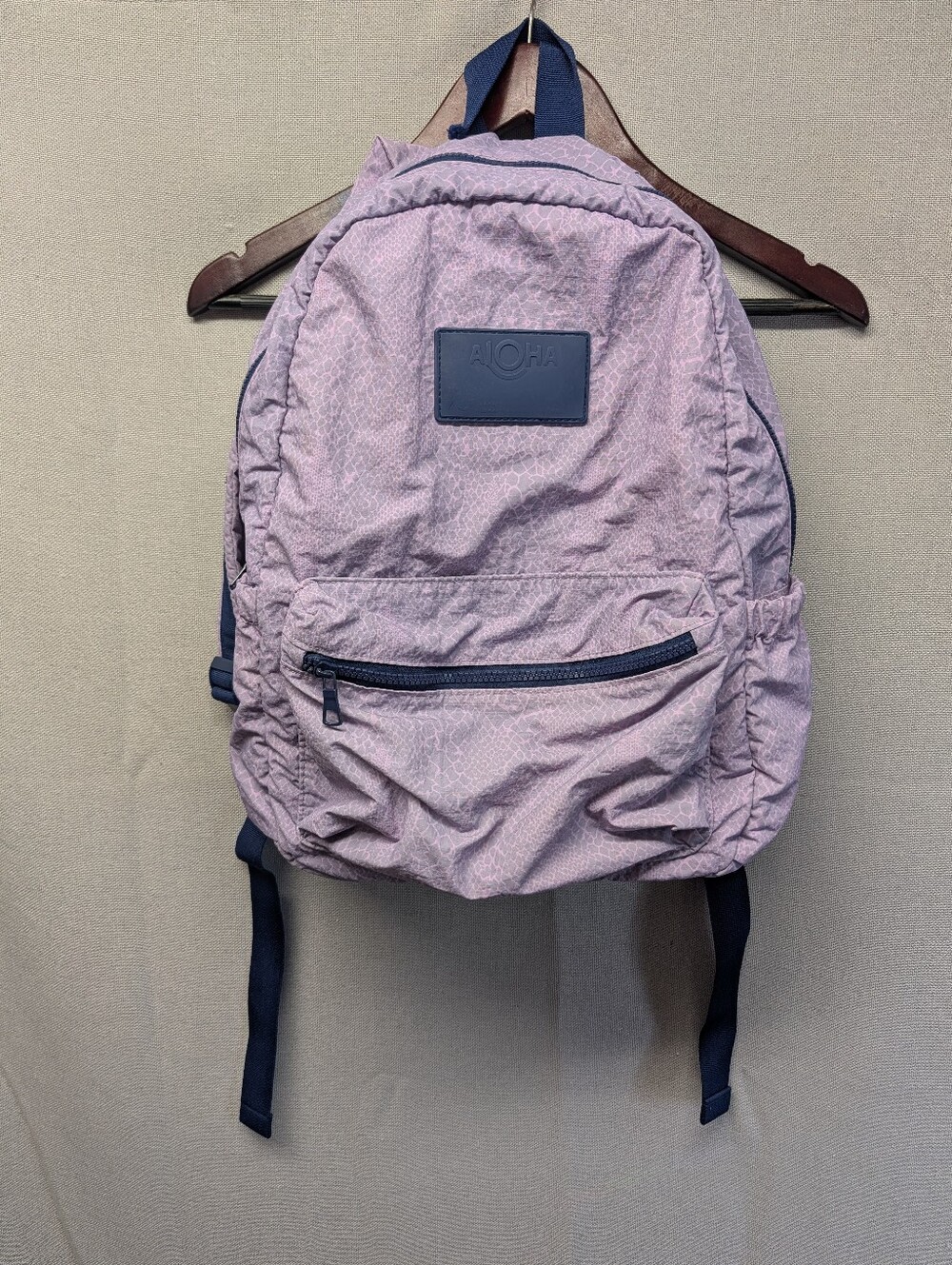 ALOHA Collection Python Keep It Light Amethyst Backpack with Navy Trim, EUC